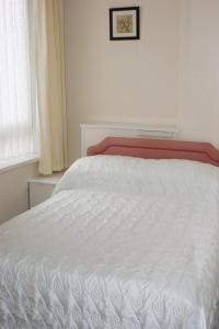 Beachcomber Hotel - Booking and Rates