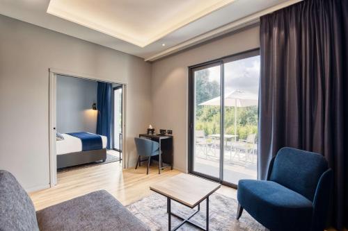 Best Western Plus Le Fairway Hotel & Spa Golf of Arras - Amenities and Services