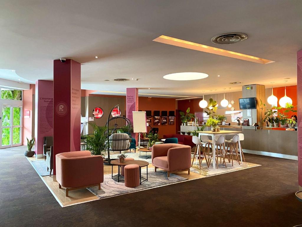 Best Western Plus Paris Saclay (Ex: Val De Bièvre) - Dining Options