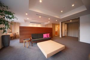 Bijuu Hotel: A Comprehensive Review - Room Amenities and Features