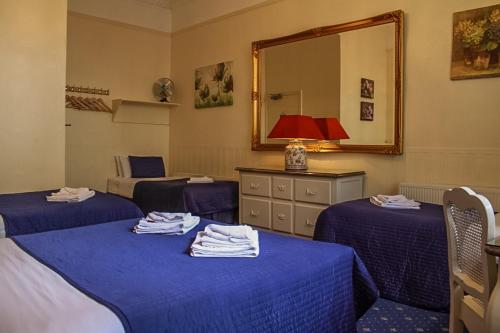 Blades Hotel - Room Types and Amenities