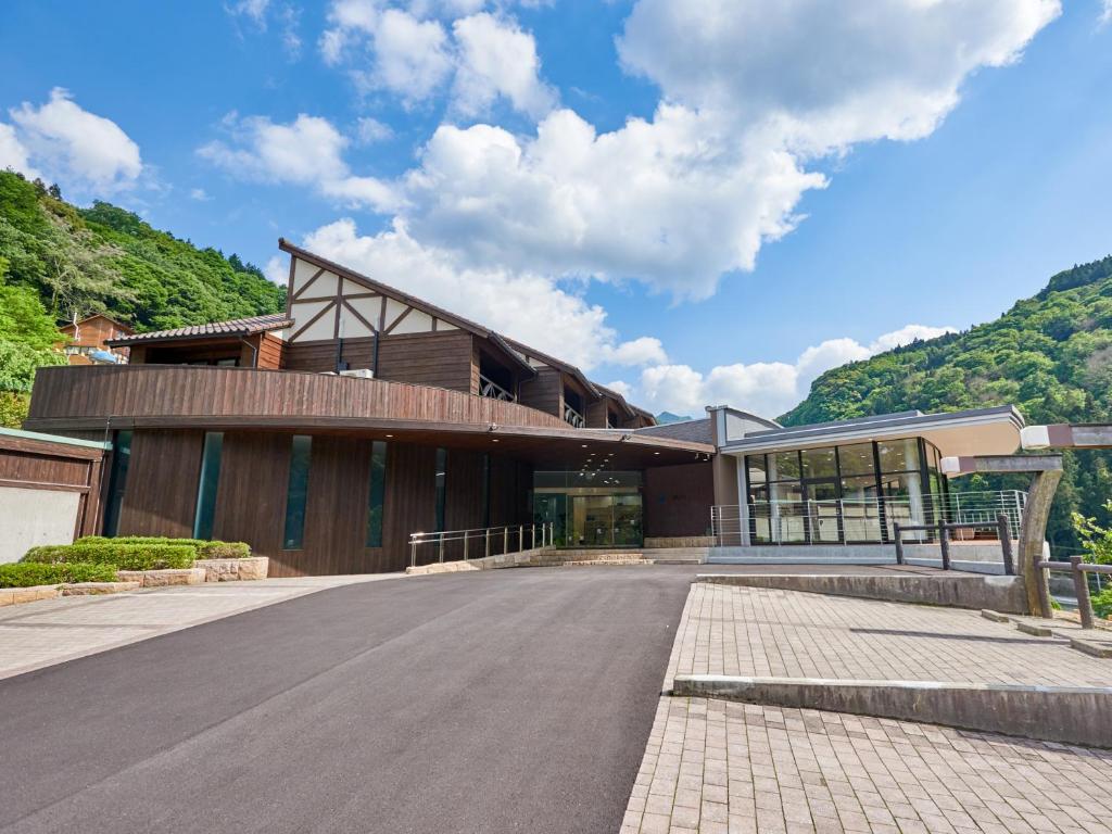 Blue Villa Anabuki Review