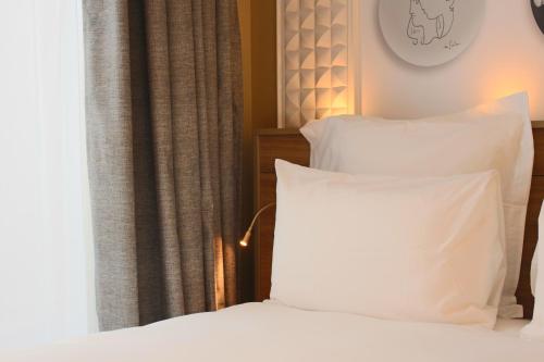 Brit Hotel Limoges Centre Gare - Hotel & Spa - Amenities and Services