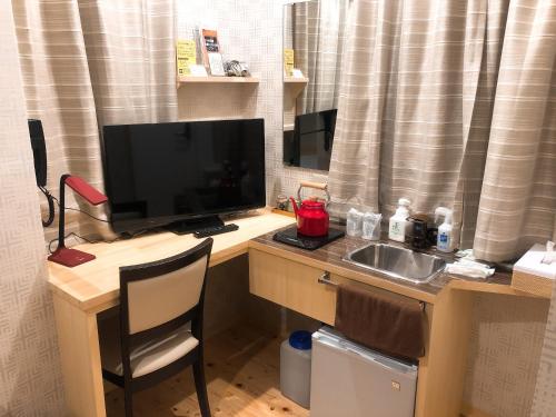 Business Hotel Crescent - Location Details