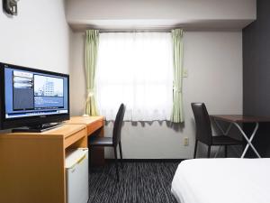 Business Hotel Sunpalace - Room Types and Amenities
