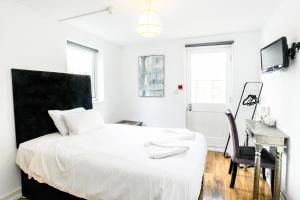 Cambridge House Hotel - Important Information and Contact