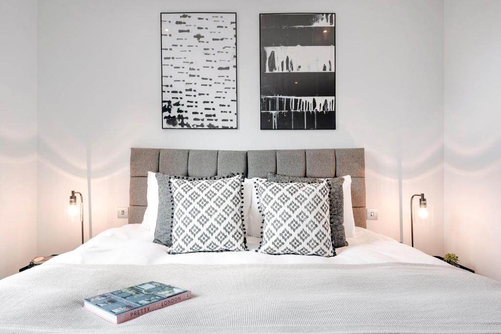 Camden Lock by Condokeeper - Neighborhood Highlights