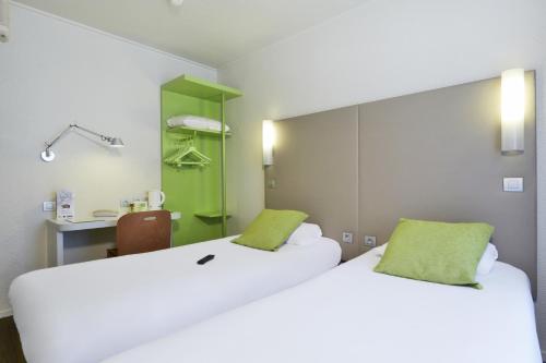 Campanile Paris West - Porte De Champerret Levallois - Dining Options