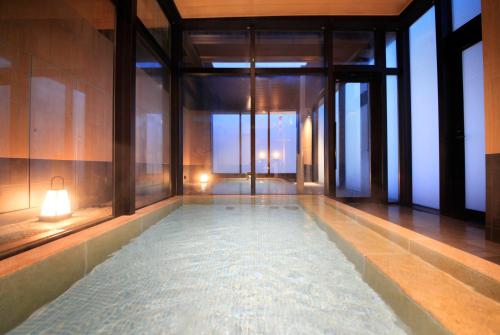 Candeo Hotels Tokyo Shimbashi - Dining and Catering