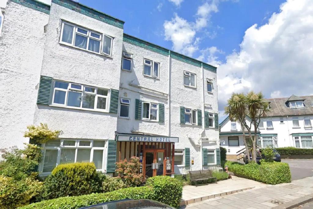Central Hotel Golders Green - Room Types Available