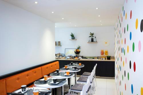 Chaillot Palace Hotel - Guest Experiences and Reviews