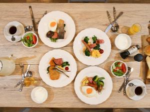 CHALET BURLAP FURANUI - Room Types and Amenities