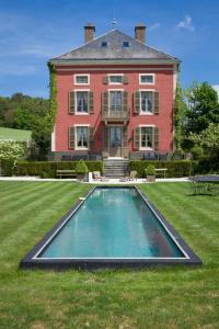Château De Courban and Spa Nuxe - Guest Experience and Reviews