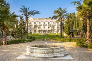 Château Hermitage De Combas - Luxury Amenities and Facilities