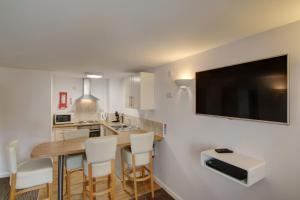 China Fleet Country Club - Dining Experiences