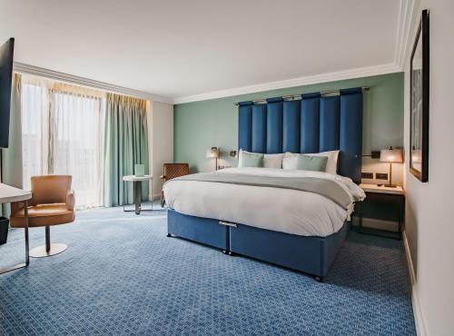 Clayton Hotel Cambridge - Room Options and Amenities