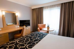 Clayton Hotel, Leeds - Diverse Accommodation Options