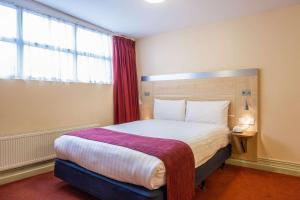 Comfort Inn Edgware Road W2 - Room Features and Amenities