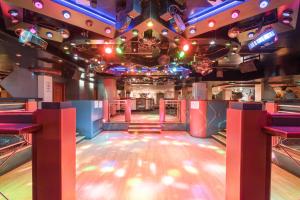 Coppid Beech - Facilities and Amenities
