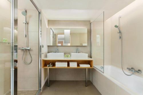 Courtyard by Marriott Montpellier - Amenities and Facilities