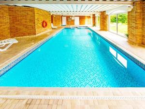 Crofton House Hotel - Dining and Hospitality