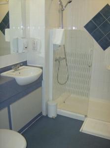 Diamond Lodge - Guest Room Features