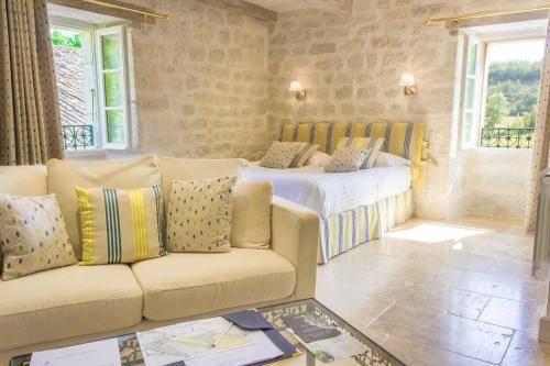 Domain of Saint-Géry - Territory - Amenities and Facilities