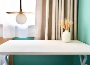 Dongjing Shangye Super Center Design Office Ybob Shangye Gongyuan 3 Minutes by Car 1 Minute by Car Super Luxurious Free Wifi With a Tree-Blowing Breeze - Comfortable Rooms and Amenities