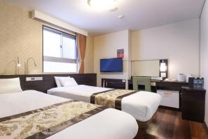 Dotonbori Hotel - Amenities and Services