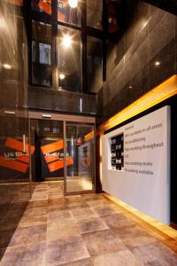 E-Stay Namba - Amenities and Facilities