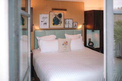 Eiffel Blomet Hotel - Guest Experiences and Reviews