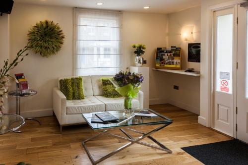 Ethos Hotel - Dining Options