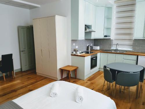 Forest House Hotel - Guest Reviews and Ratings