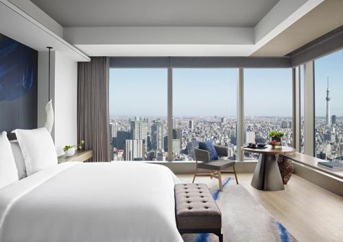 Four Seasons Hotel Tokyo at Otemachi - Exceptional Guest Experiences