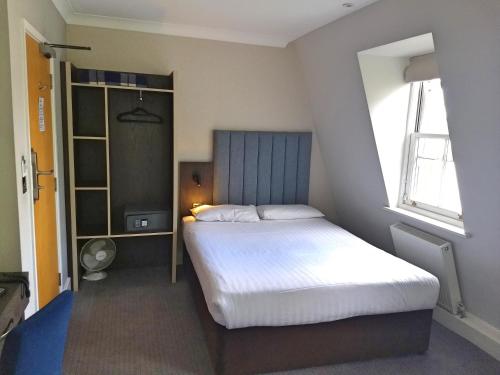 Garden Court Hotel - Guest Reviews and Feedback