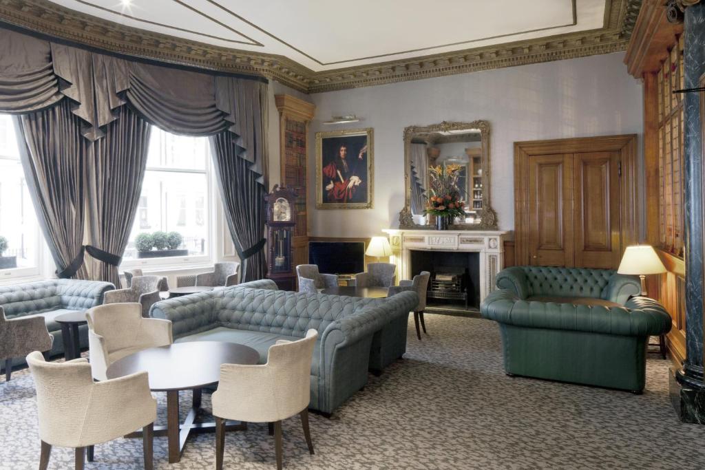 Gem Strathmore Hotel - On-Site Facilities