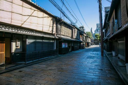 Gion Yoshiima Review