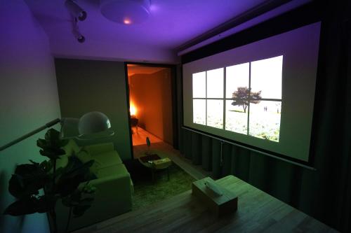 Glass Shiseikan - Accommodation and Amenities