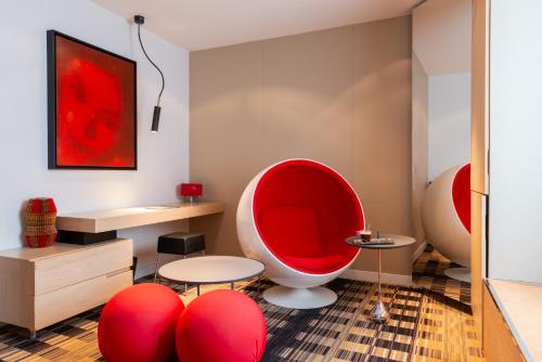 Golden Tulip Opera De Noailles - Guest Experiences and Reviews