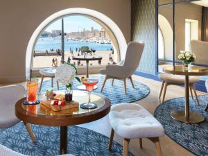 Grand Hotel Beauvau Marseille Vieux Port - MGallery - Dining Options and Guest Experience