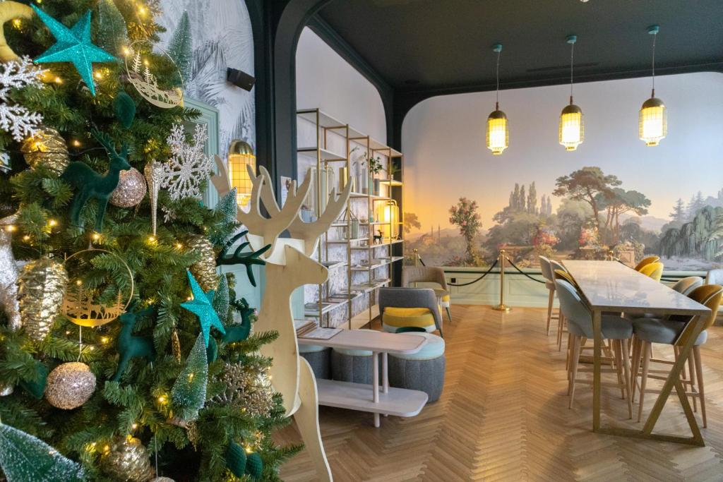 Grand Hôtel Bristol - Dining and Culinary Offerings