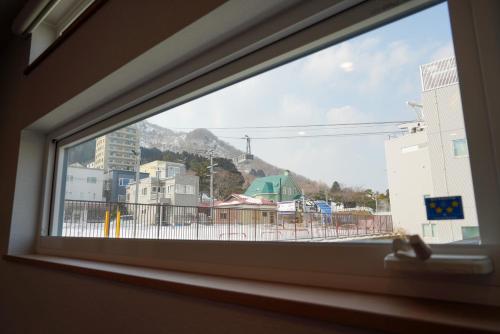 Hakodate MOTOMACHI Guesthouse Review