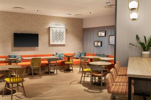 Hampton By Hilton Torquay - Guest Reviews Highlights