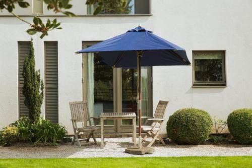Harts Hotel - Guest Accommodation