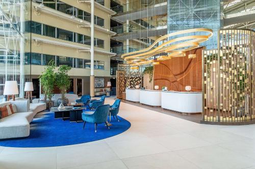 Hilton London Heathrow Airport - Exceptional Amenities