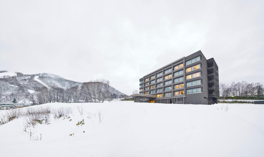 Hinode Hills Niseko Village - Small Luxury Hotels of The World - Impressive Facilities