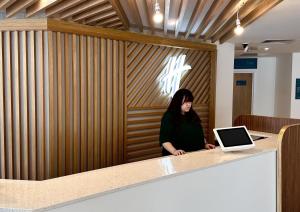 Holiday Inn Bristol Airport, an IHG Hotel - Room Features and Amenities