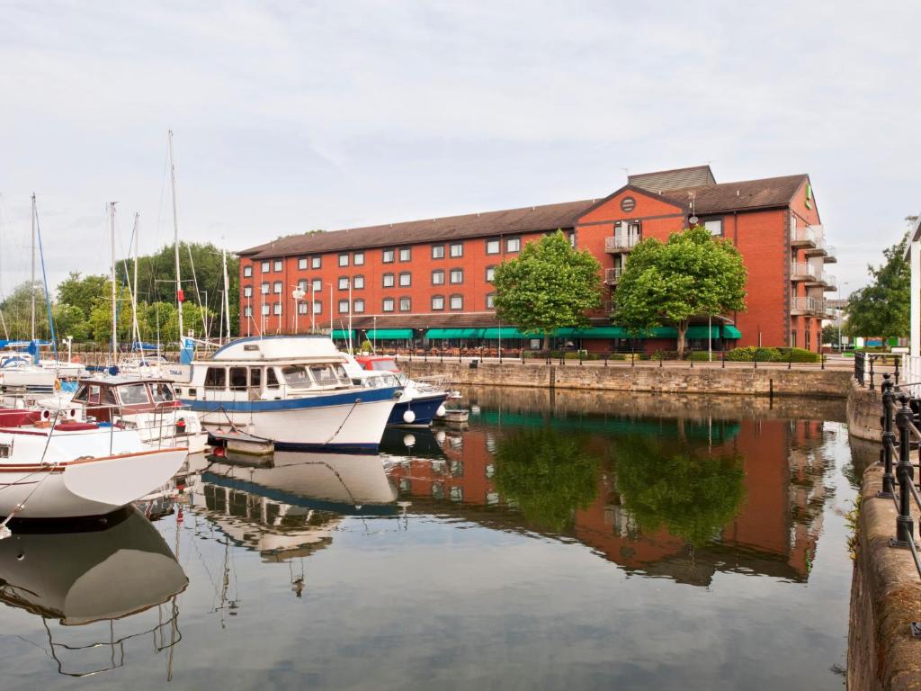 Holiday Inn Hull Marina, an IHG Hotel - Dining Options
