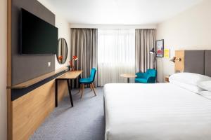 Holiday Inn London - Gatwick Airport, an IHG Hotel - Exceptional Amenities