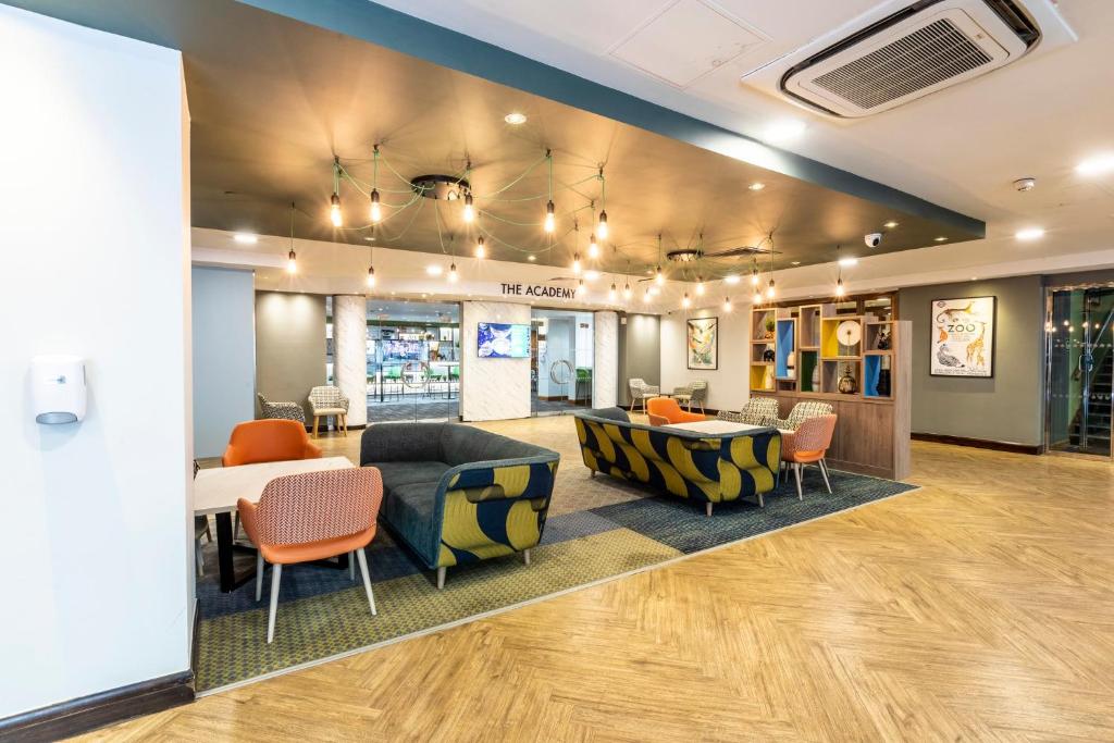 Holiday Inn London - Regents Park, an IHG Hotel - Facilities and Amenities